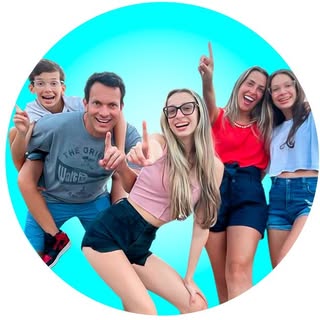 Sofia Pavel (Family Fun 5)
