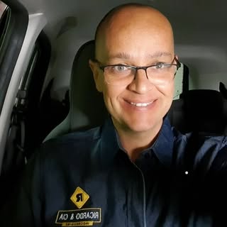 Dirija com Ricardo e Cia