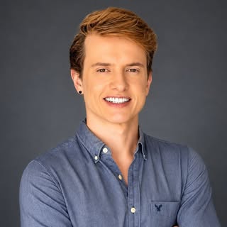 Aaron Tura