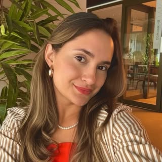 Thalita Rebeca