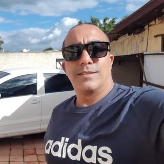 Adriano Nunes