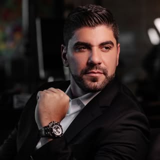 Victor F Oliveira