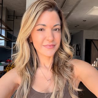 Kelly Maria