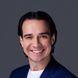 Dr. Marcelo Almeida