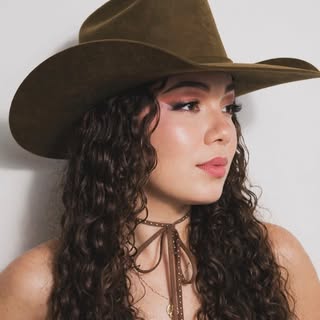 Lorraine Guimarães