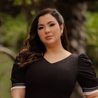 Para. Renata Carvalho