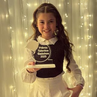 Ana Júlia Miniquerida
