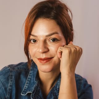 Débora Martins