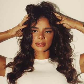 Bella Duarte