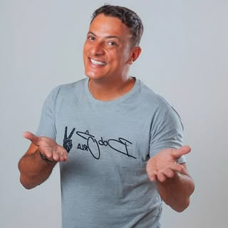 Clebes Oliveira