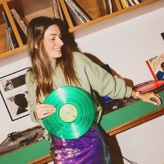 DJ Marina Diniz