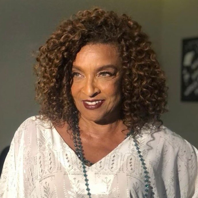 Elisa Lucinda