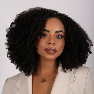 Mari Andrade