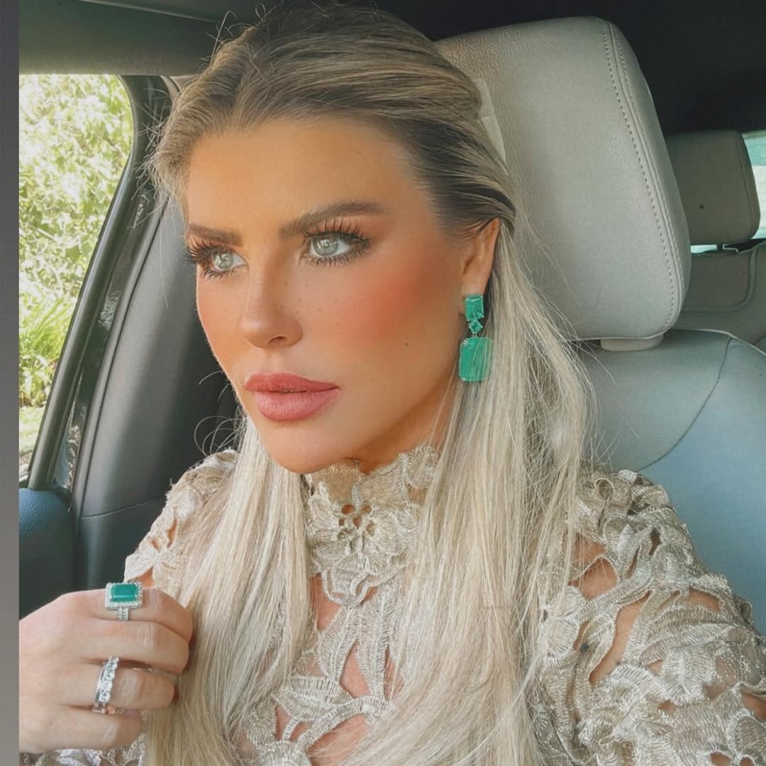 Íris Stefanelli