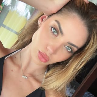 Mariana Carolina