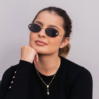 Lívia Vasconcellos