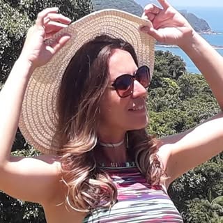 Ana Paula Nascimento