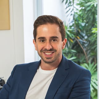 Dr. Bruno Jacob