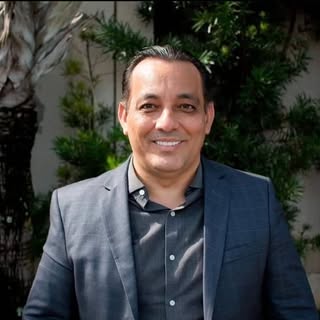 Comendador Eliton Leite