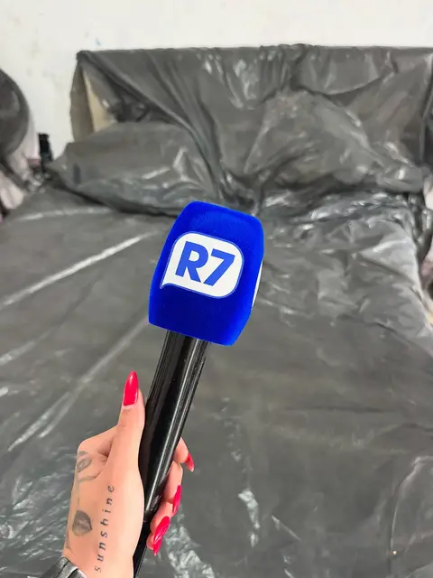 Post de Monique Ritchele com Record