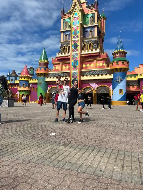 Post de Esther Silveira Alves com Beto Carrero