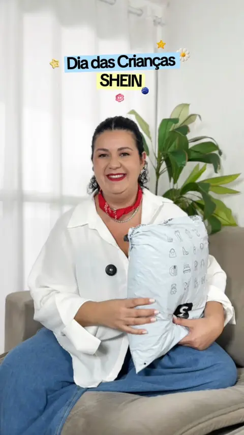 Post de Thais Bazílio com Shein