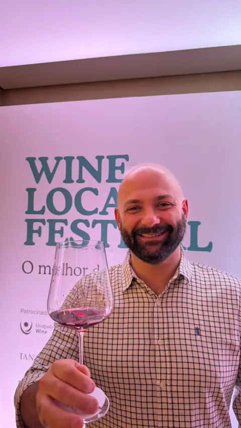 Post de Fred Sabbag com Wine Locals
