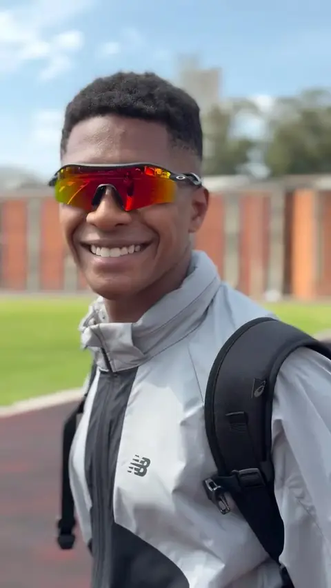Post de Wallison Fortes com New Balance BR