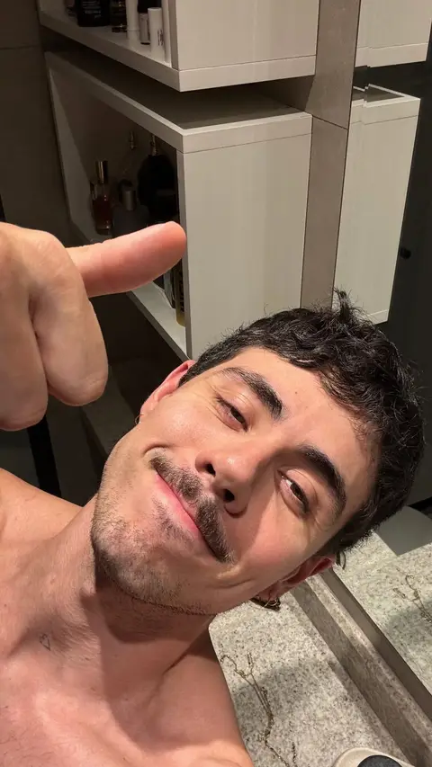 Post de Renancavolik com Multishow