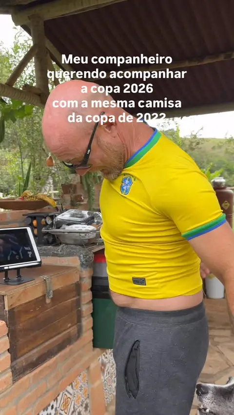 Post de Kombi Nômades com CazéTV