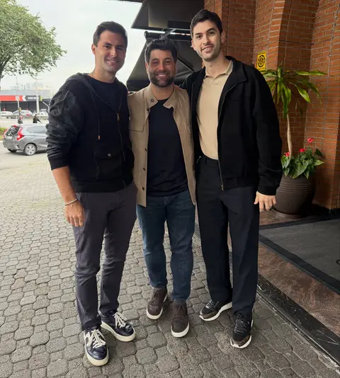 Post de João Rezende com Rezende