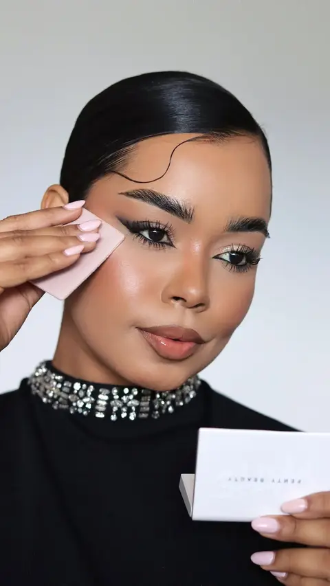 Post de Dani Santos com Fenty Beauty BR