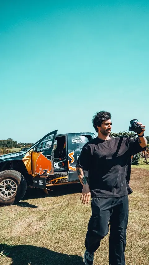 Post de Rodrigo e Beta com Red Bull