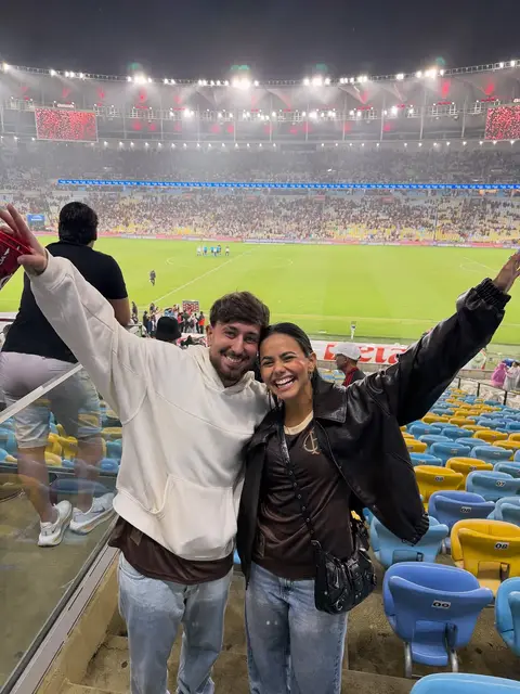 Post de Esther Melo com Flamengo