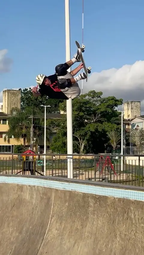 Post de Pedro Barros com Ford Brasil
