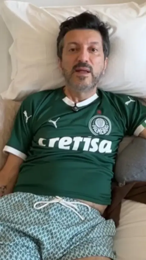 Post de Tato Zacarias com Governo