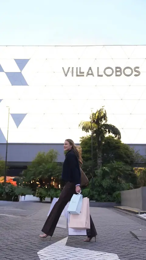 Post de Gisela Saback Costa com Shopping Villa-Lobos