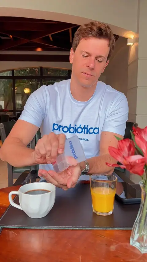 Post de César Cielo com Probiótica