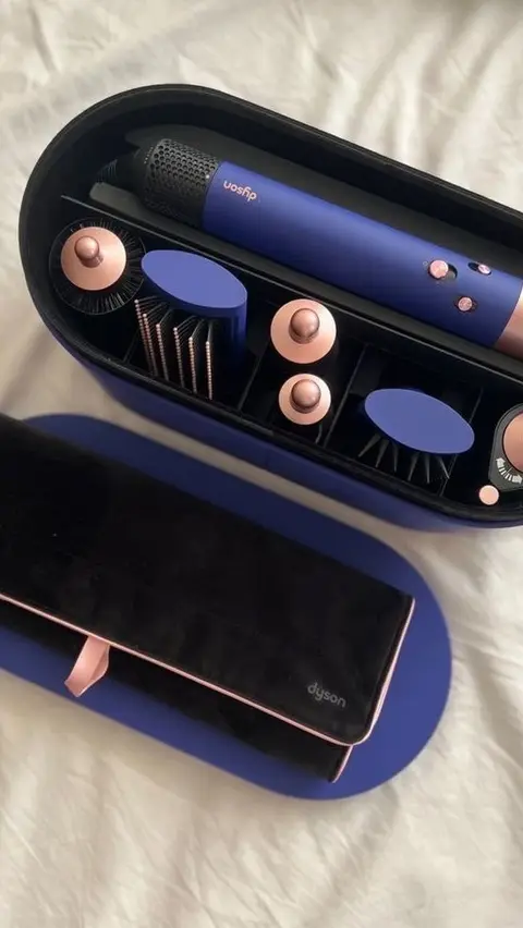 Post de Stella Sadério com Dyson Brasil
