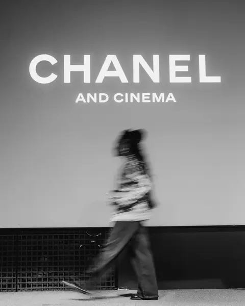 Post de Luanda Vieira com Chanel