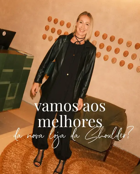 Post de Bia Paes de Barros com Shoulder