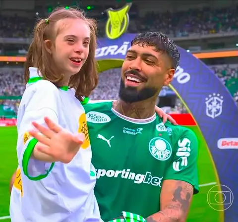 Post de Valentina Falanga com Palmeiras